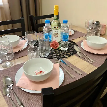 Luxury 2 Free Underground Secure Parking شقة