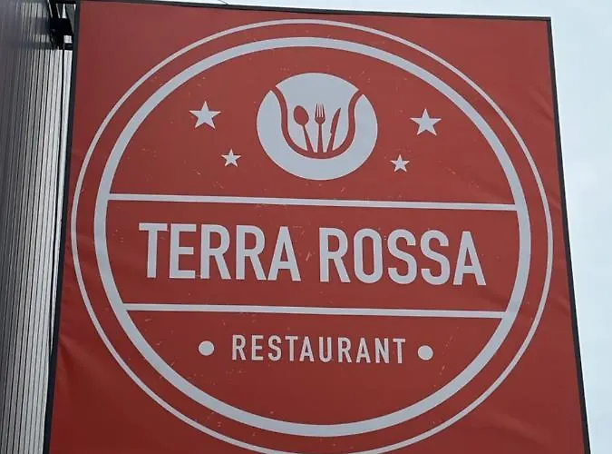 Luxury 2 Free Underground Secure Parking